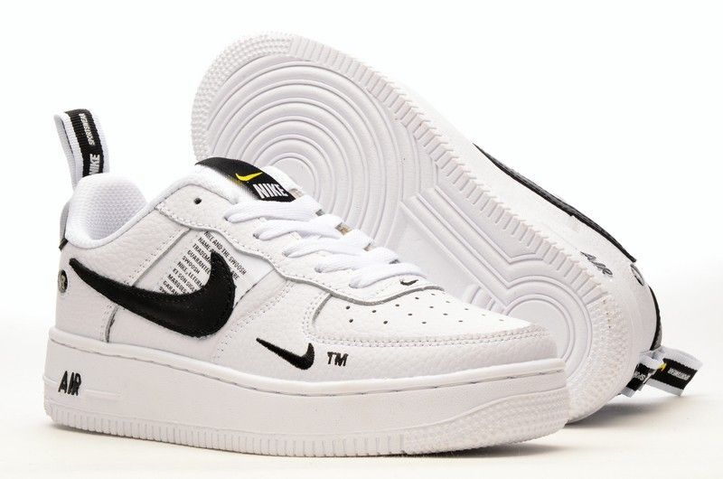  Nike Air Force 1 07 LV8 Utility White