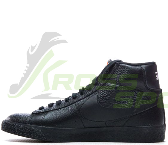 Nike Blazer 77 Mid All Black с мехом
